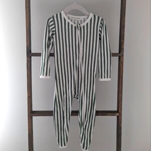 Bambi & Birdie green striped zipper sleeper, 12-18 months